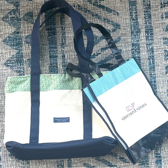 Vineyard Vines Canvas Tote Mid-Size Navy Blue Good Condition - Picture 15 of 16